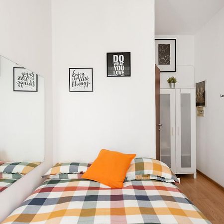 Central Little Basic Apartment Roma Exterior foto